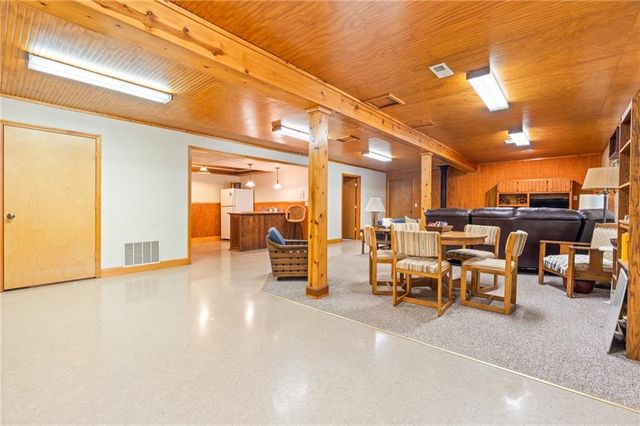 2022 Lake Viking Terrace, Gallatin, MO 64640