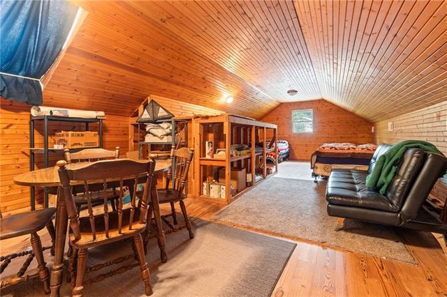 2022 Lake Viking Terrace, Gallatin, MO 64640