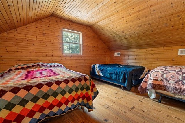 2022 Lake Viking Terrace, Gallatin, MO 64640