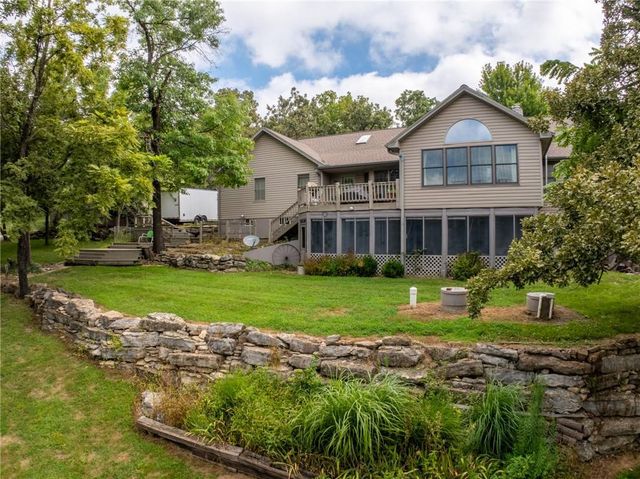 2022 Lake Viking Terrace, Gallatin, MO 64640