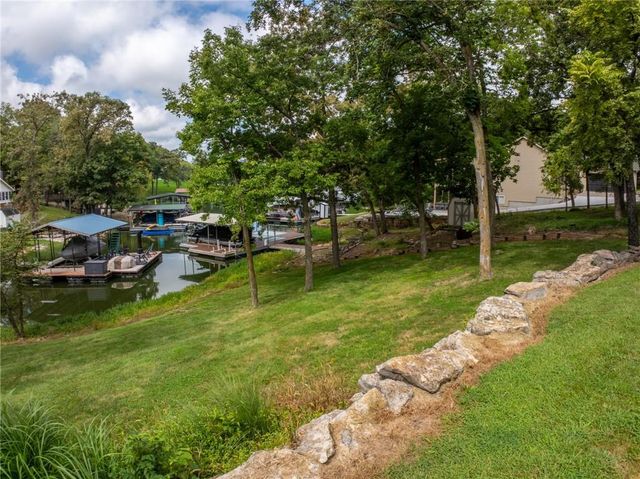 2022 Lake Viking Terrace, Gallatin, MO 64640