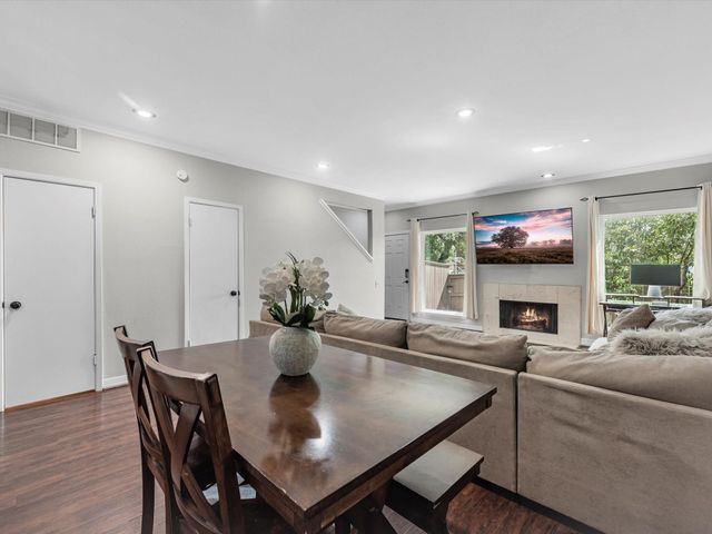 1615 S Kirkwood Road, Houston, TX 77077