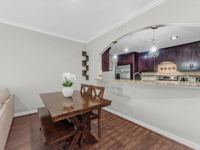 1615 S Kirkwood Road, Houston, TX 77077