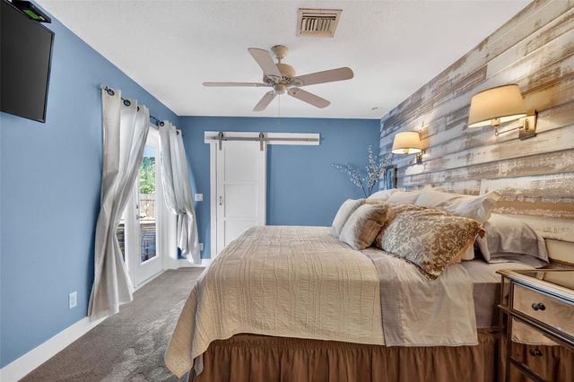 414 W 12TH AVENUE, Mount Dora, FL 32757