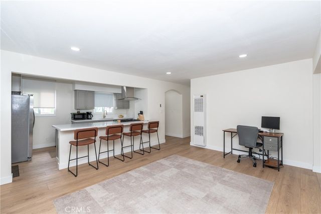 6301 Indiana Avenue, Long Beach, CA 90805