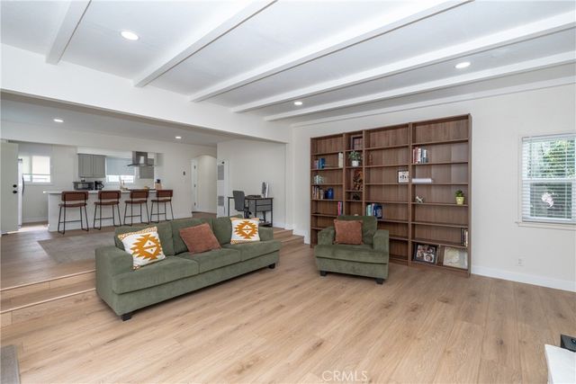 6301 Indiana Avenue, Long Beach, CA 90805