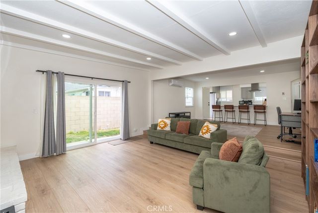 6301 Indiana Avenue, Long Beach, CA 90805