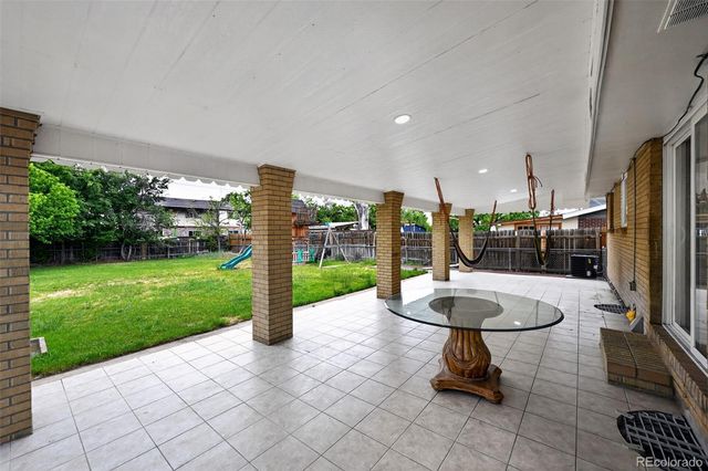 941 S Ironton Street, Aurora, CO 80012