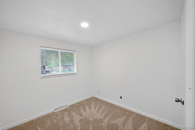 941 S Ironton Street, Aurora, CO 80012