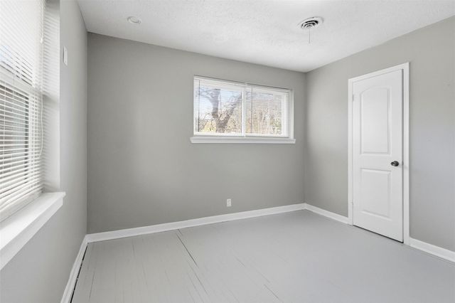 344 Pennington Drive, Alvin, TX 77511