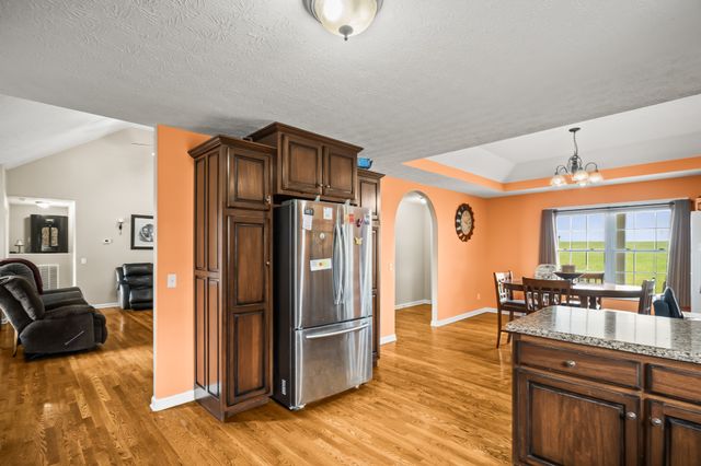 663 Jackson Rd, Portland, TN 37148