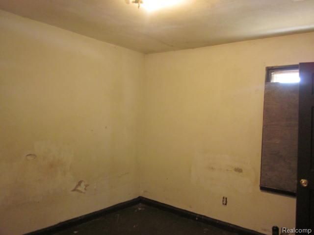 19400 Hickory Street, Detroit, MI 48205