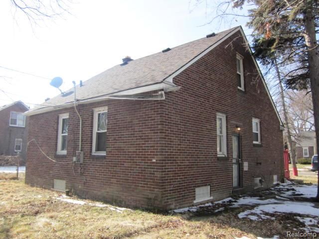 19400 Hickory Street, Detroit, MI 48205