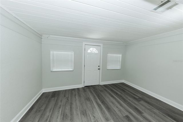 2240 10TH STREET S, St Petersburg, FL 33705