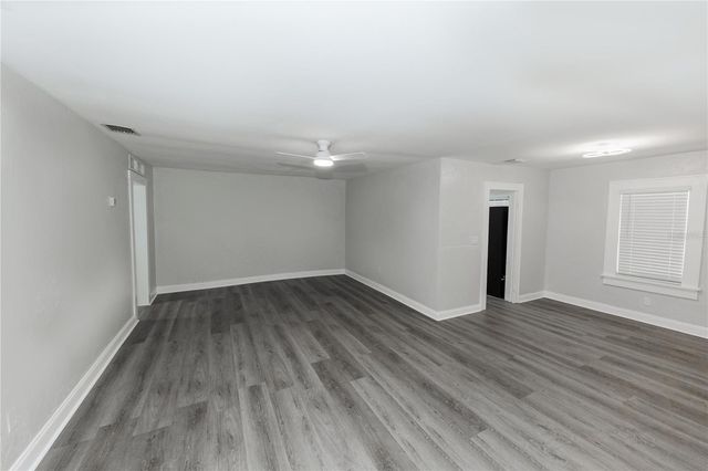 2240 10TH STREET S, St Petersburg, FL 33705