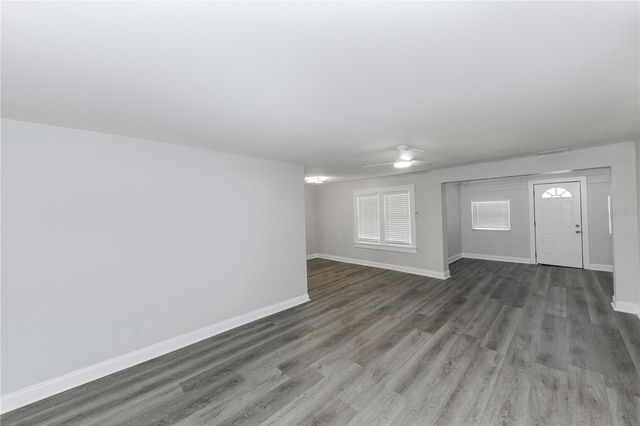 2240 10TH STREET S, St Petersburg, FL 33705