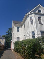 39 Putnam Street, Hartford, CT 06106