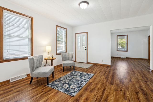 392 W Exchange Street, Crete, IL 60417