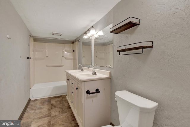 399 PLEASANT HILL RD, Wrightsville, PA 17368