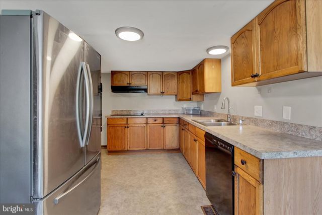 399 PLEASANT HILL RD, Wrightsville, PA 17368
