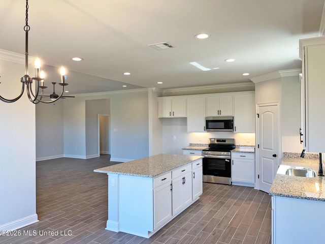 12141 Walker Road, Ocean Springs, MS 39564