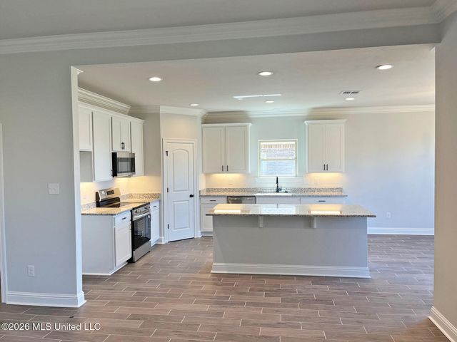 12141 Walker Road, Ocean Springs, MS 39564