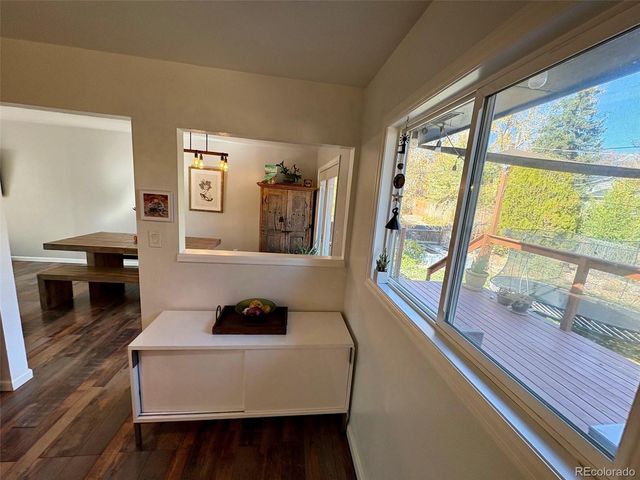 6885 W 69th Place, Arvada, CO 80003