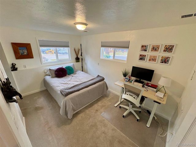 6885 W 69th Place, Arvada, CO 80003