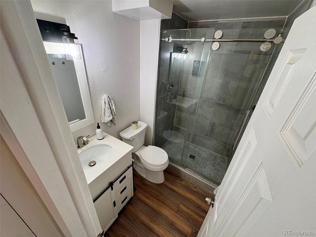 6885 W 69th Place, Arvada, CO 80003