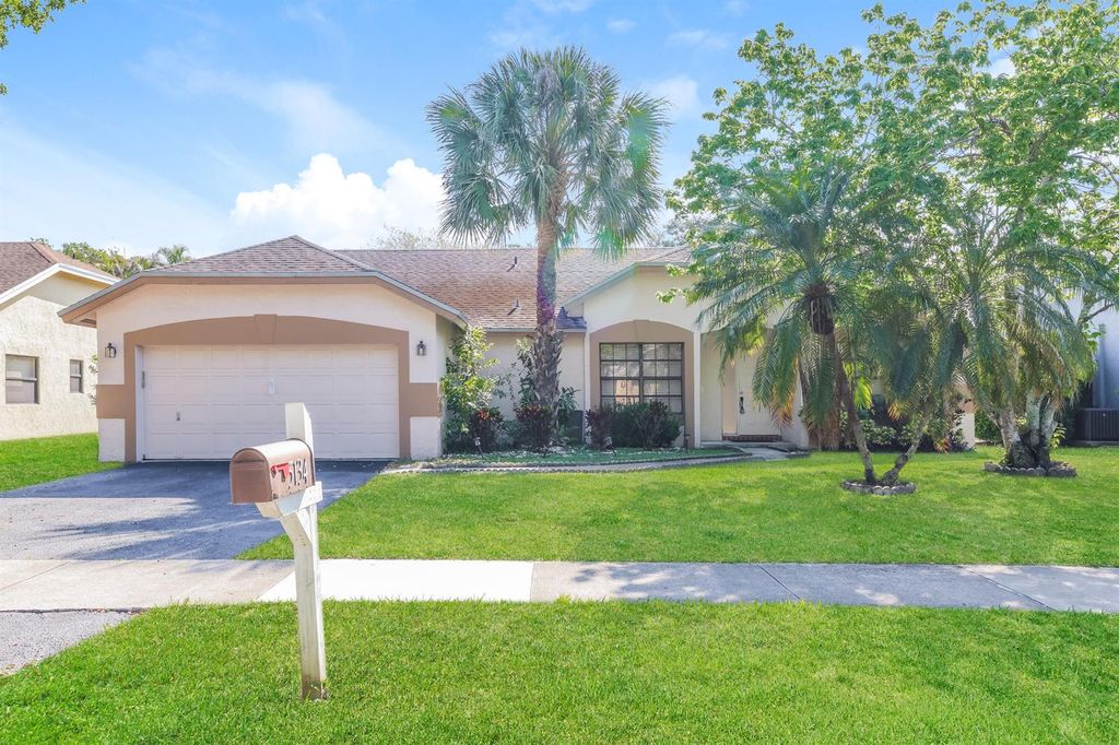 5134 NW 42nd Terrace, Coconut Creek, FL 33073