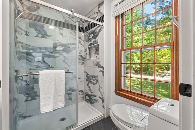 27 Old Homestead Rd, Groton, MA 01450