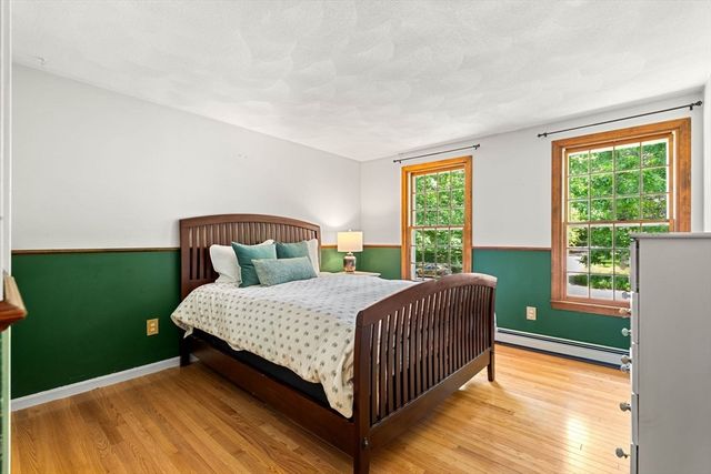 27 Old Homestead Rd, Groton, MA 01450
