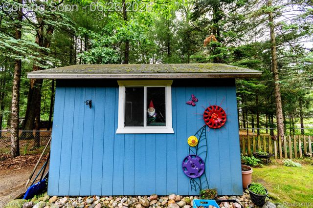 3270 Woods Road, Hayes Township, MI 48625
