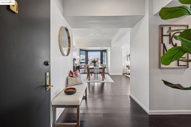 6363 Christie Ave 727, Emeryville, CA 94608