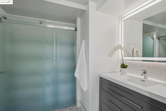 6363 Christie Ave 727, Emeryville, CA 94608