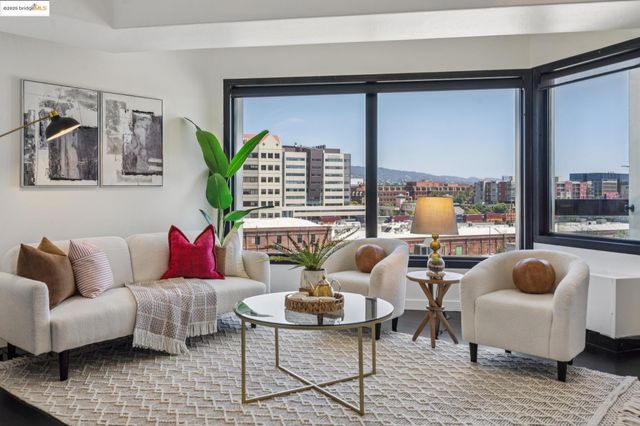 6363 Christie Ave 727, Emeryville, CA 94608