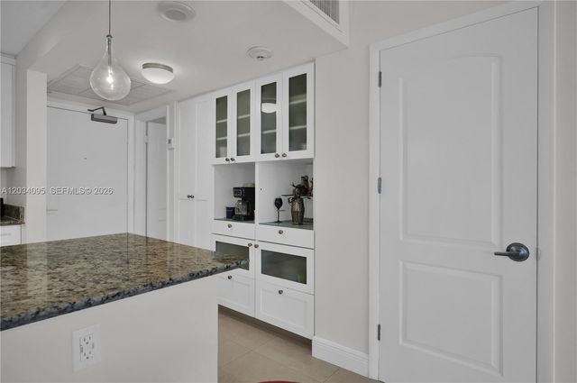 10275 Collins Avenue 315, Bal Harbour, FL 33154
