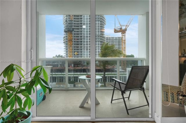 10275 Collins Avenue 315, Bal Harbour, FL 33154