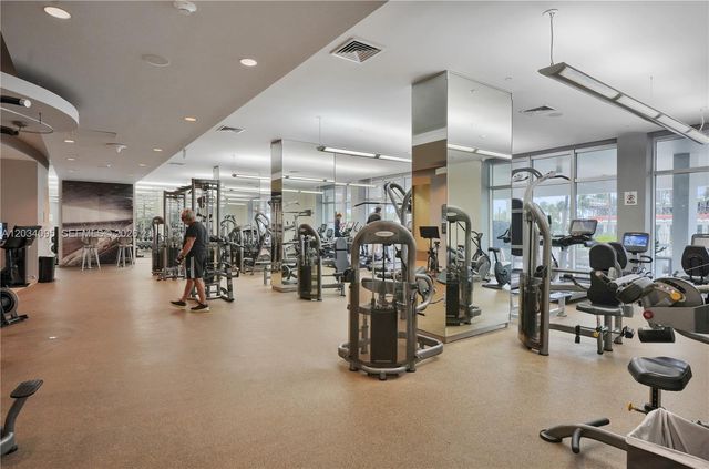 10275 Collins Avenue 315, Bal Harbour, FL 33154