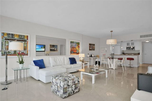10275 Collins Avenue 315, Bal Harbour, FL 33154