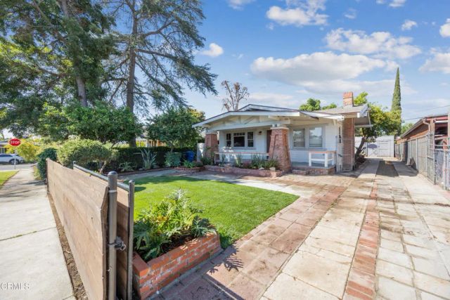 1607 N Avenue 54, Los Angeles, CA 90042