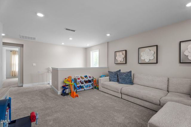 145 Shadowdale Lane, Rolesville, NC 27571