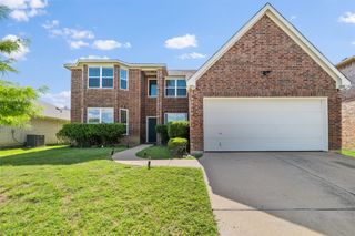 7000 Snowy Owl Street, Arlington, TX 76002
