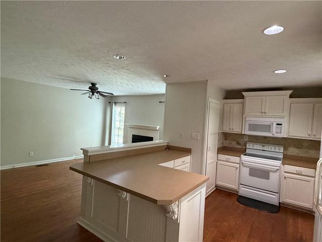 1940 Lakewood Road, Cumming, GA 30041