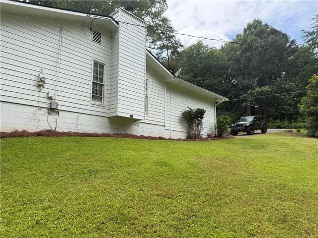 1940 Lakewood Road, Cumming, GA 30041