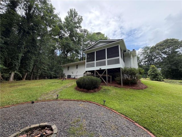 1940 Lakewood Road, Cumming, GA 30041
