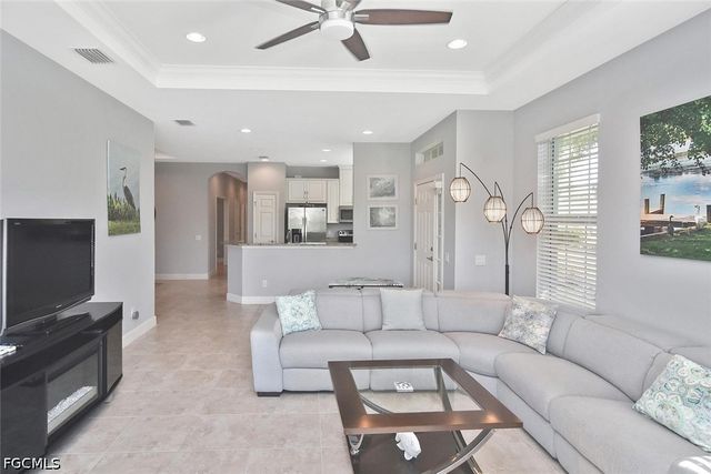2606 Anguilla DR, Cape Coral, FL 33991