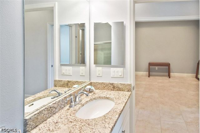 2606 Anguilla DR, Cape Coral, FL 33991