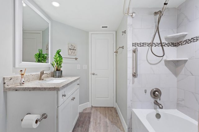 204 SEA OATS Drive D, Juno Beach, FL 33408