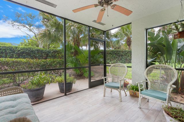 204 SEA OATS Drive D, Juno Beach, FL 33408